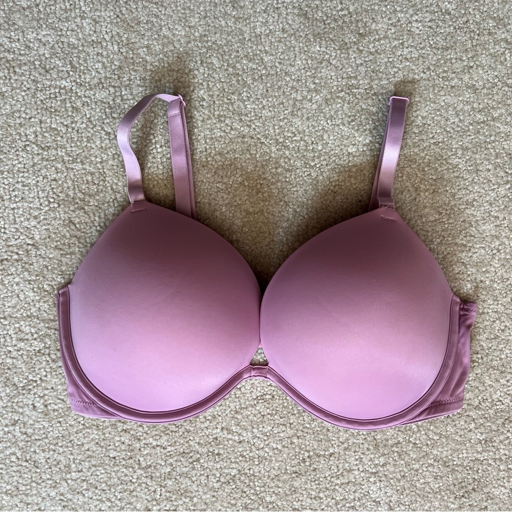 PINK Victoria's Secret Wear Everywhere Super Push-Up Bra